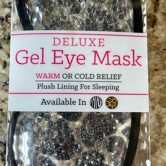 Spa Bella Deluxe Eye Mask new in box zebra print super cute for spa day - Picture 2 of 4
